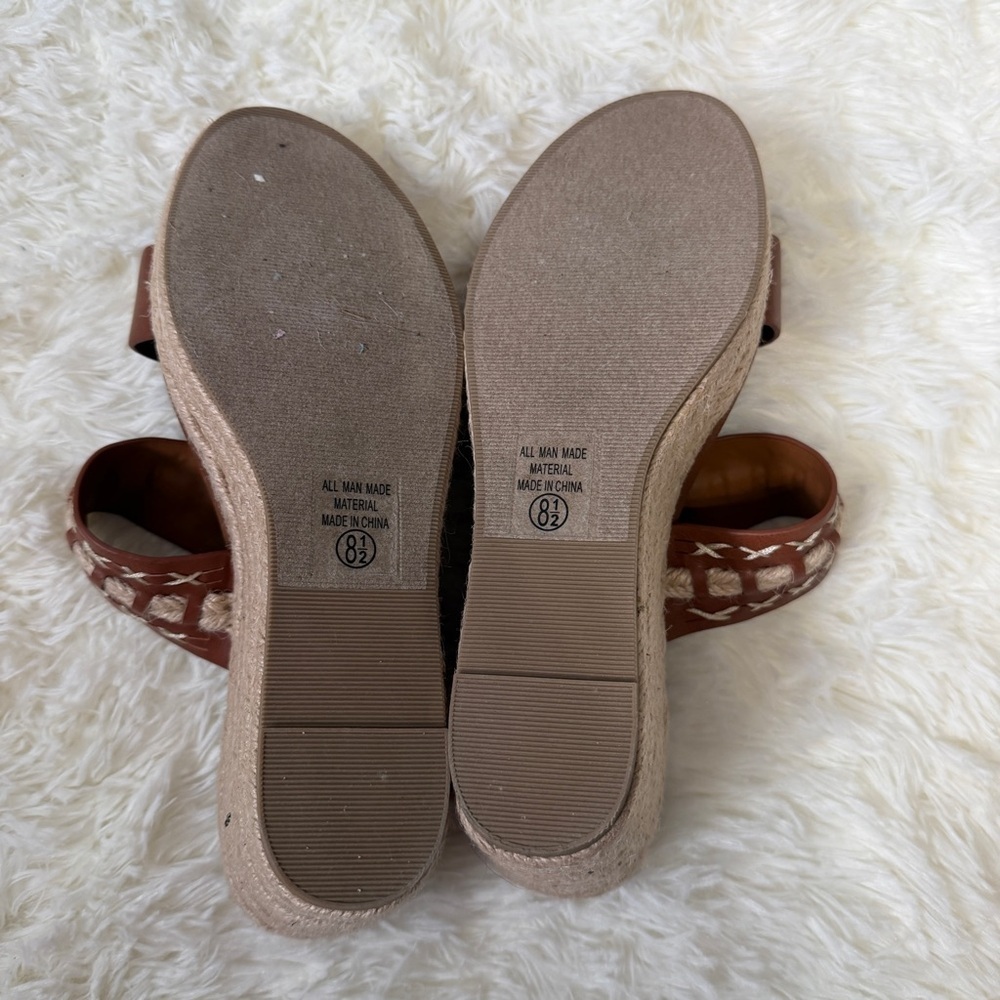Soda Womens Slip On Wedge Sandals Size 8.5 Cognac Jute Heel Boho Summer Resort - Picture 2 of 4